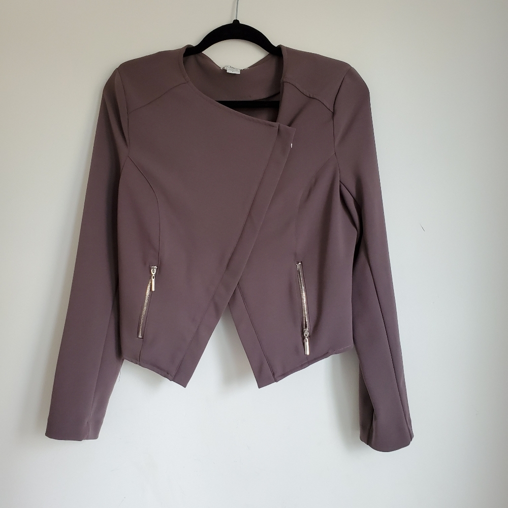 Bar III cropped blazer